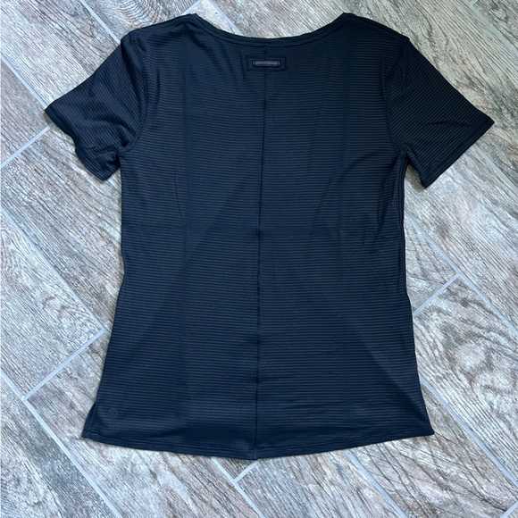 Lululemon Athletica Crew Neck Tee, Black Striped Mesh, Women’s Small - Picture 5 of 7